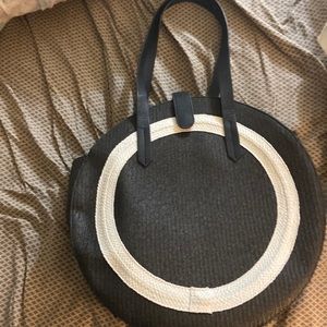 NWT H&M black and white circle straw bag